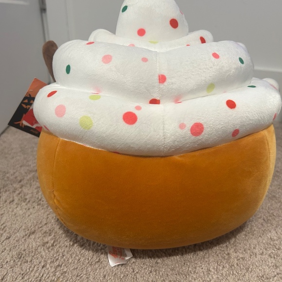 Pumpkin Latte Squishmallow - Picture 2 of 3